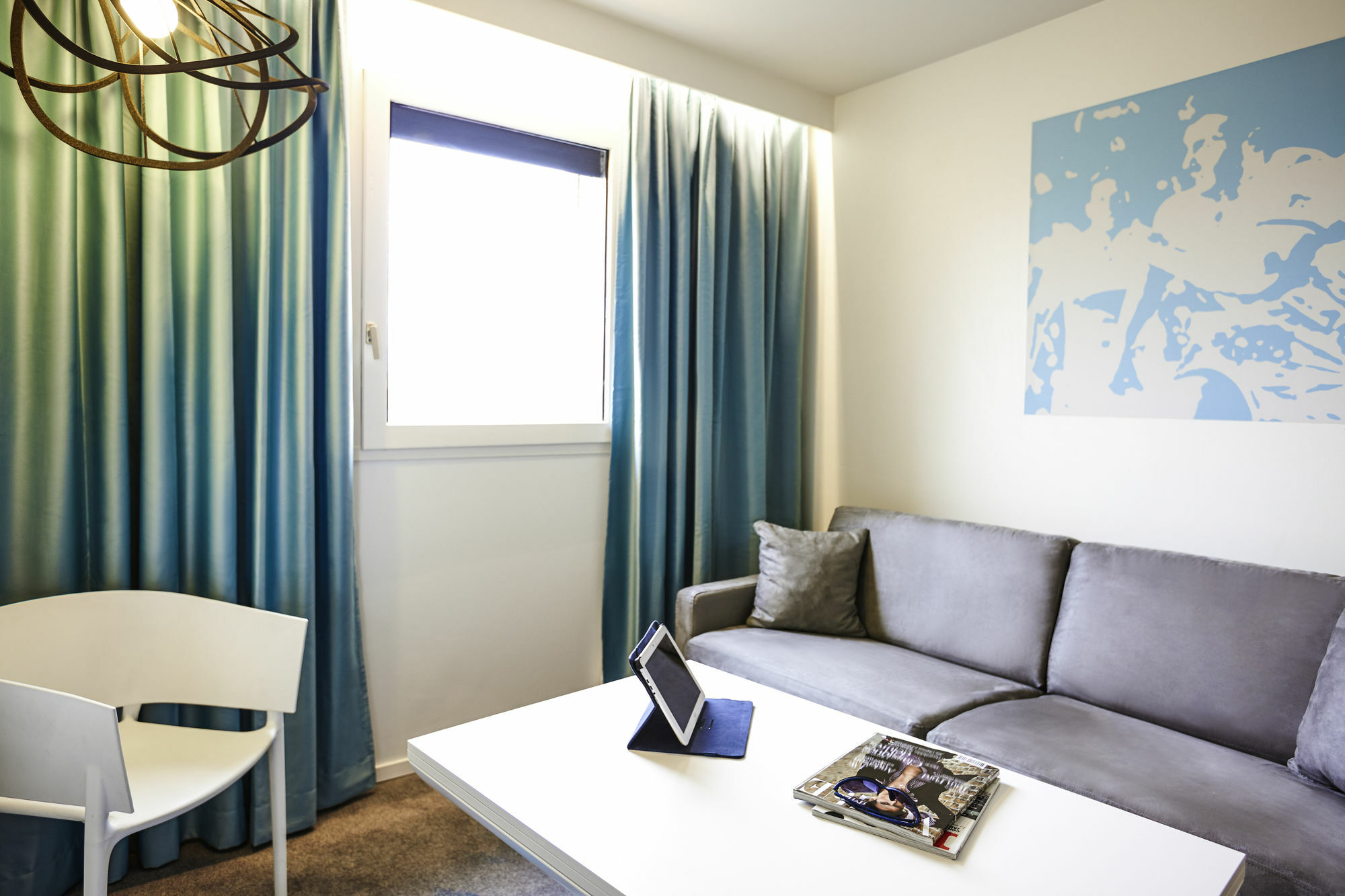 Отель Ibis Styles Toulouse Nord Sesquieres Экстерьер фото
